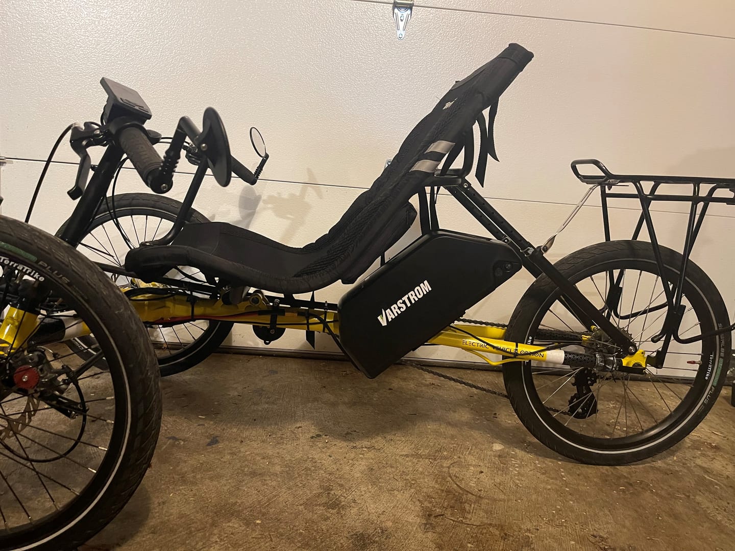 Customer photo review of Fully Configurable Battery Mount