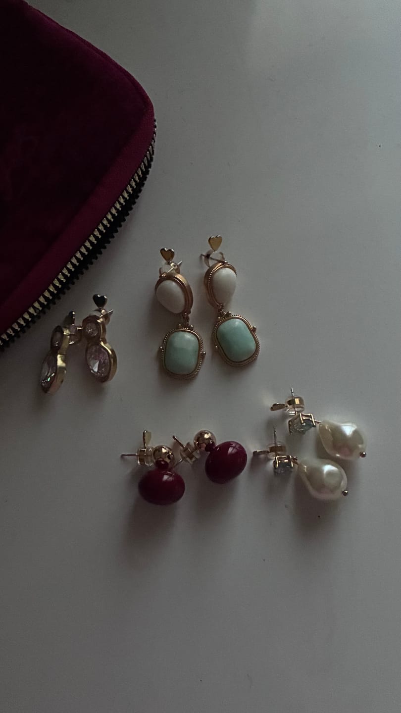 Customer photo review of The Vienta Earrings