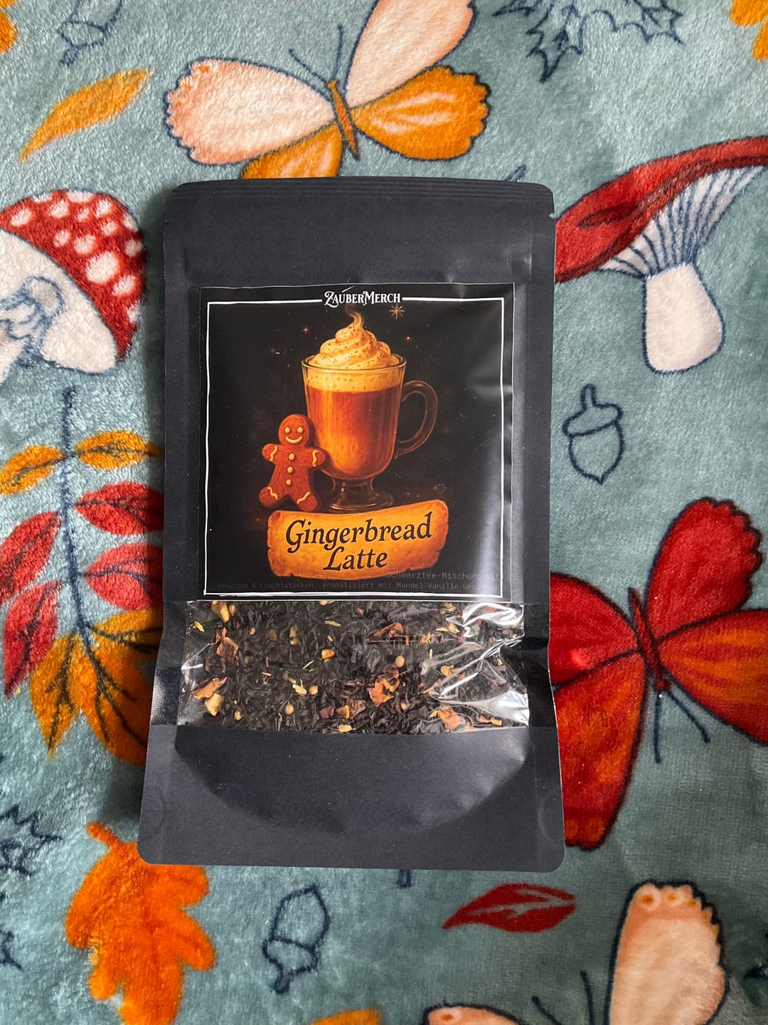 Customer photo review of Gingerbread Latte – Weihnachtlicher Schwarztee mit Mandel & Vanille | Limitierter Winter Tee