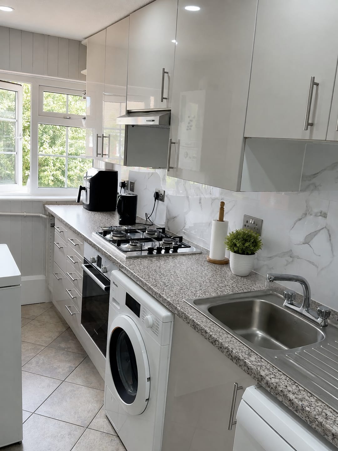 Customer photo review of Solid Core White Marble Gloss Shower and Wall Panels 450mm x 900mm - Pack of 4