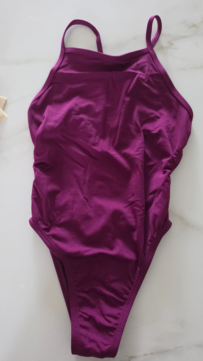 Customer photo review of ZIMMY ONE PIECE - Sangria