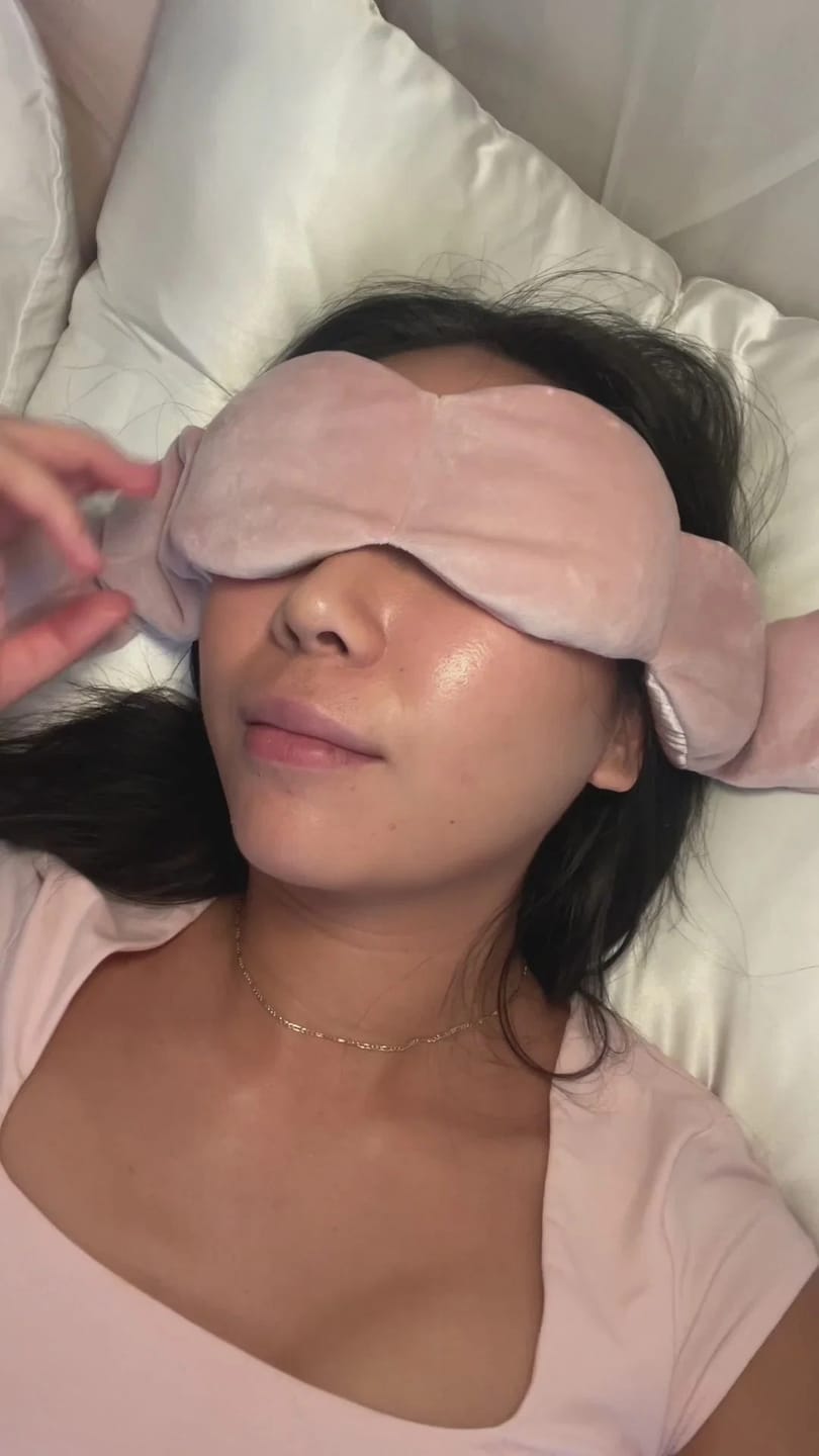 Customer photo review of Dozzli Weighted Sleep Mask