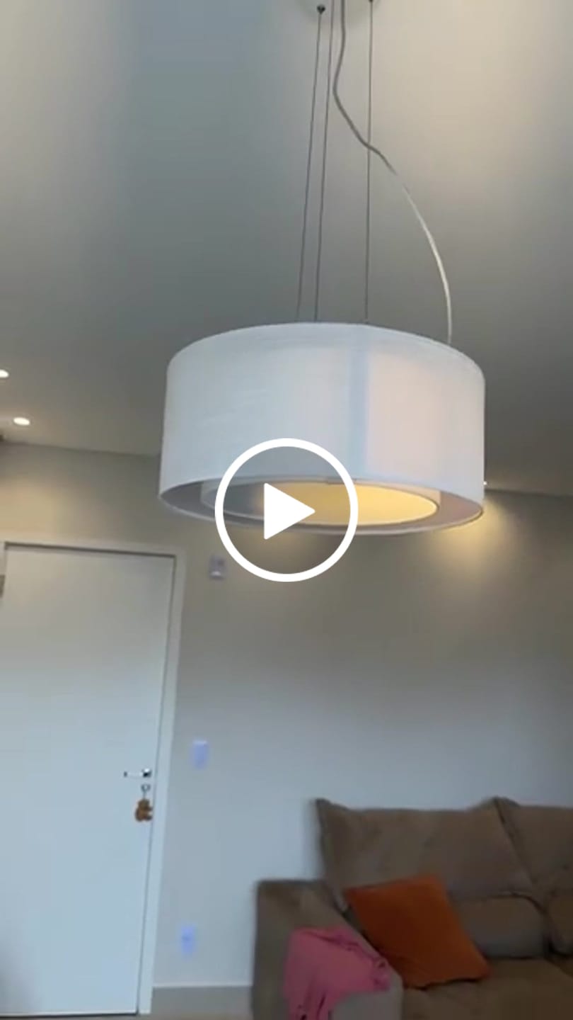 Customer video review of Luminária Pendente de Teto com Cúpula Dupla em Linho 40cm