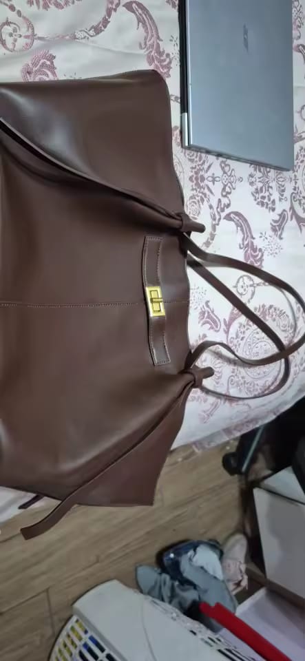 Customer photo review of Velora Tricot