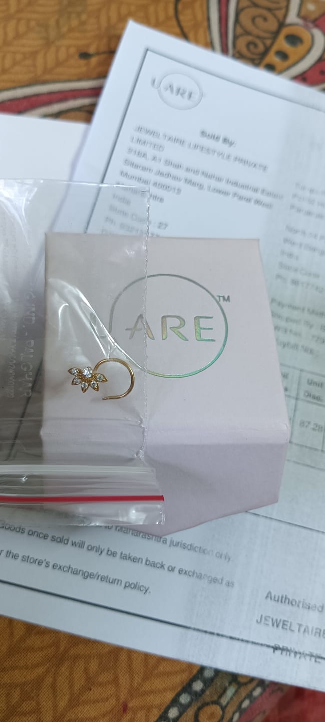Customer photo review of Lotus Crown Wired Nose Pin
