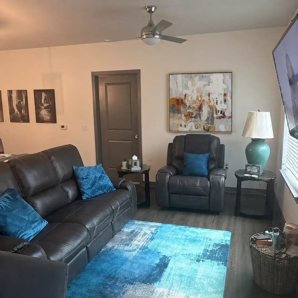Customer photo review of Gilded Arches Abstract Wall Art