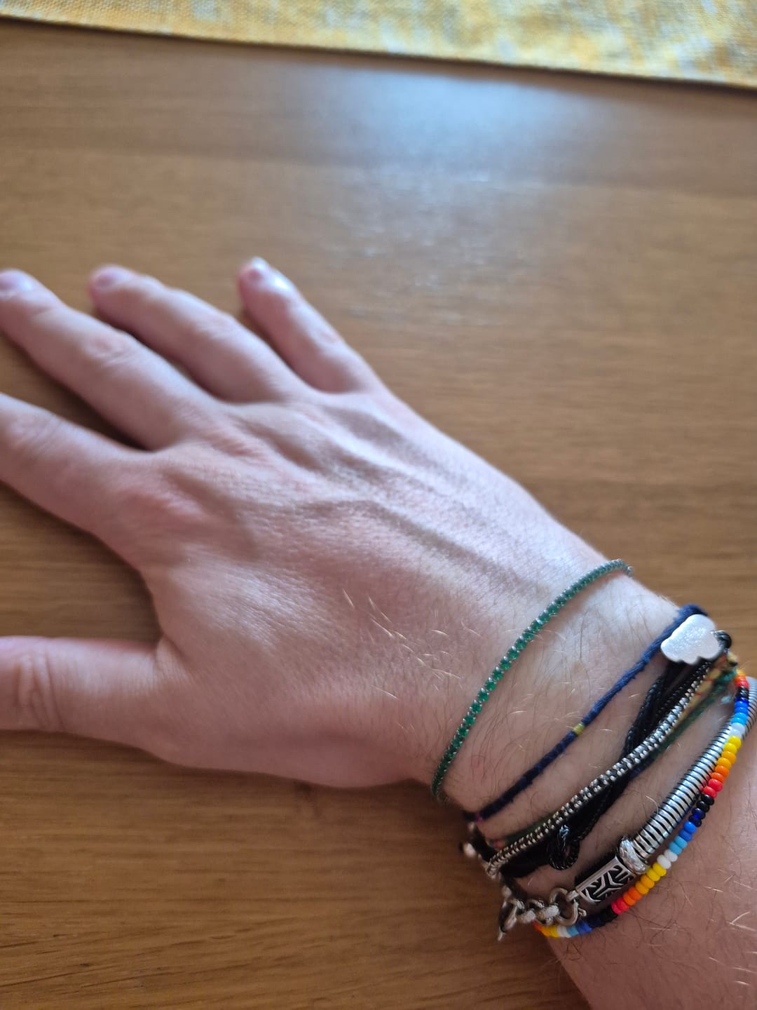 Customer photo review of BRACCIALE ACCIAIO TENNIS E ZIRCONI VERDI MM 2,00
