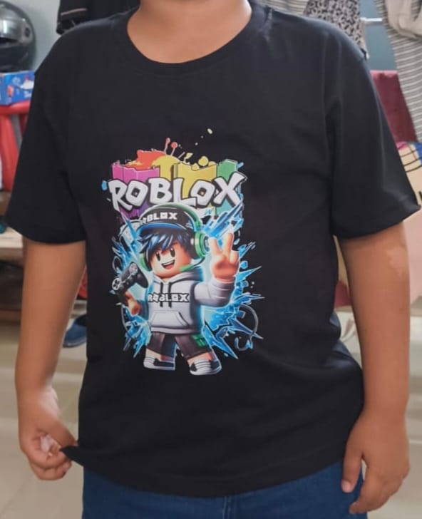 Customer photo review of Roblox Kids T-Shirt (unisex)