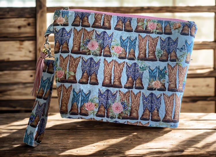 Customer photo review of Dusty Boots - 44 Inches Wide 100% Cotton - Springs Creative
