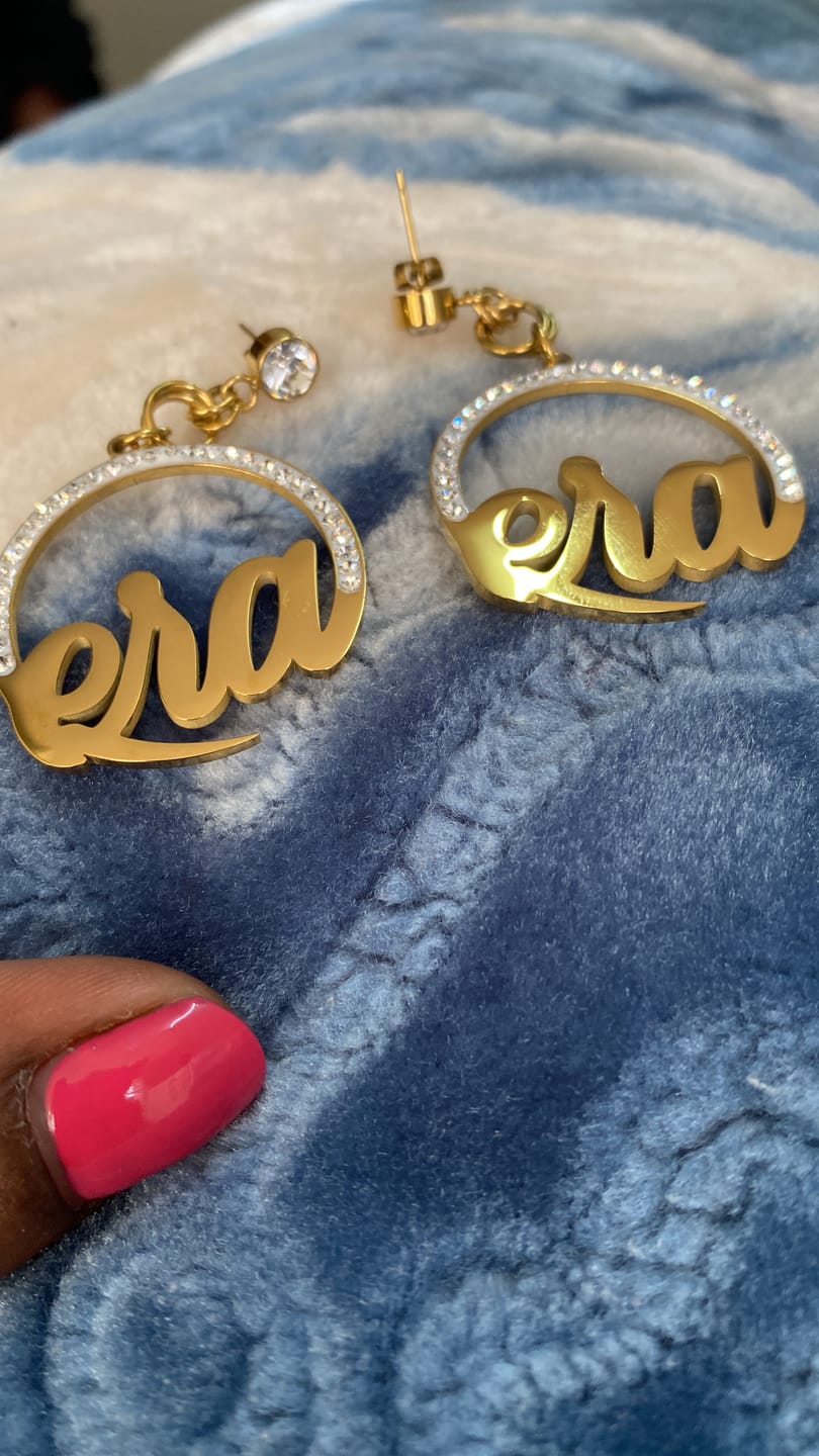 Customer photo review of Gold Muse Drop Hoops