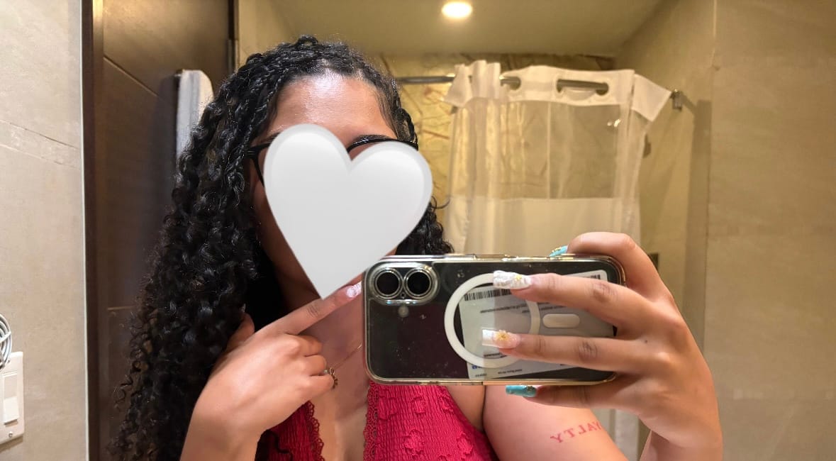 Customer photo review of Water Deep Wave Feather Crochet Hair