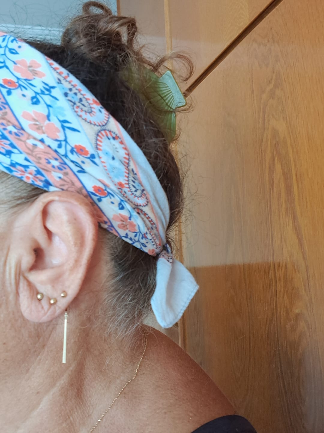 Customer photo review of Mocha Pin Mini Top Sallantılı Çubuk Altın Relax Piercing
