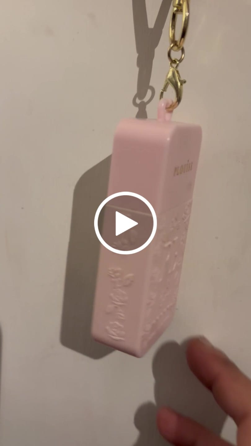 Customer video review of Clean Hearted Hand Sanitizer Spray (29ml)