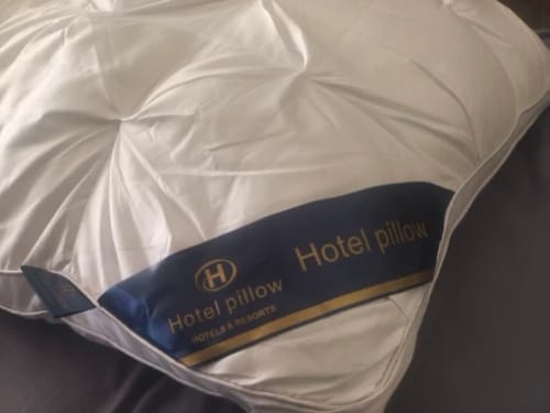 Customer photo review of Hotel Pillow – 5-Star Three-Dimensional Sleeping Pillow