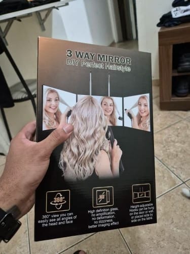 Customer photo review of Trifold Makeup Mirror – 360° Adjustable Travel Vanity Mirror