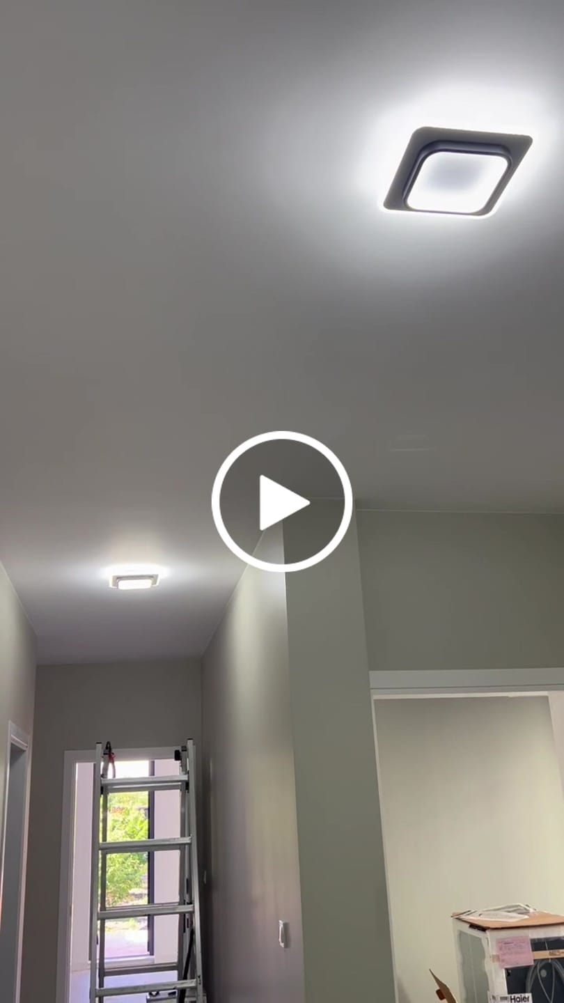 Customer video review of LED осветително тяло COMBO Square 3 функции Еквивалент 200W