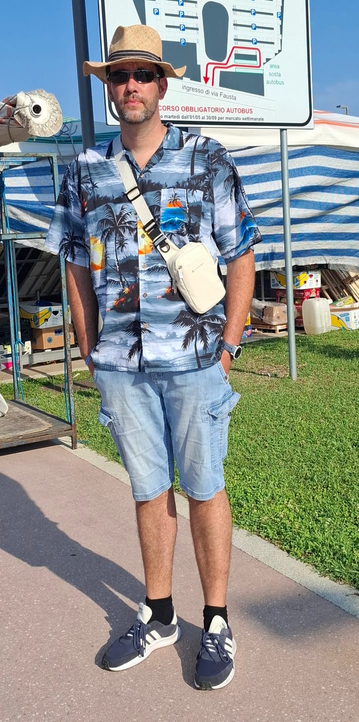 Customer photo review of Atlas Sling Bag