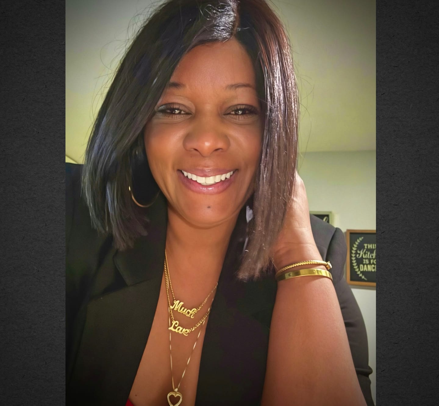 Customer photo review of Custom Name Necklace w/ Cuban Chain