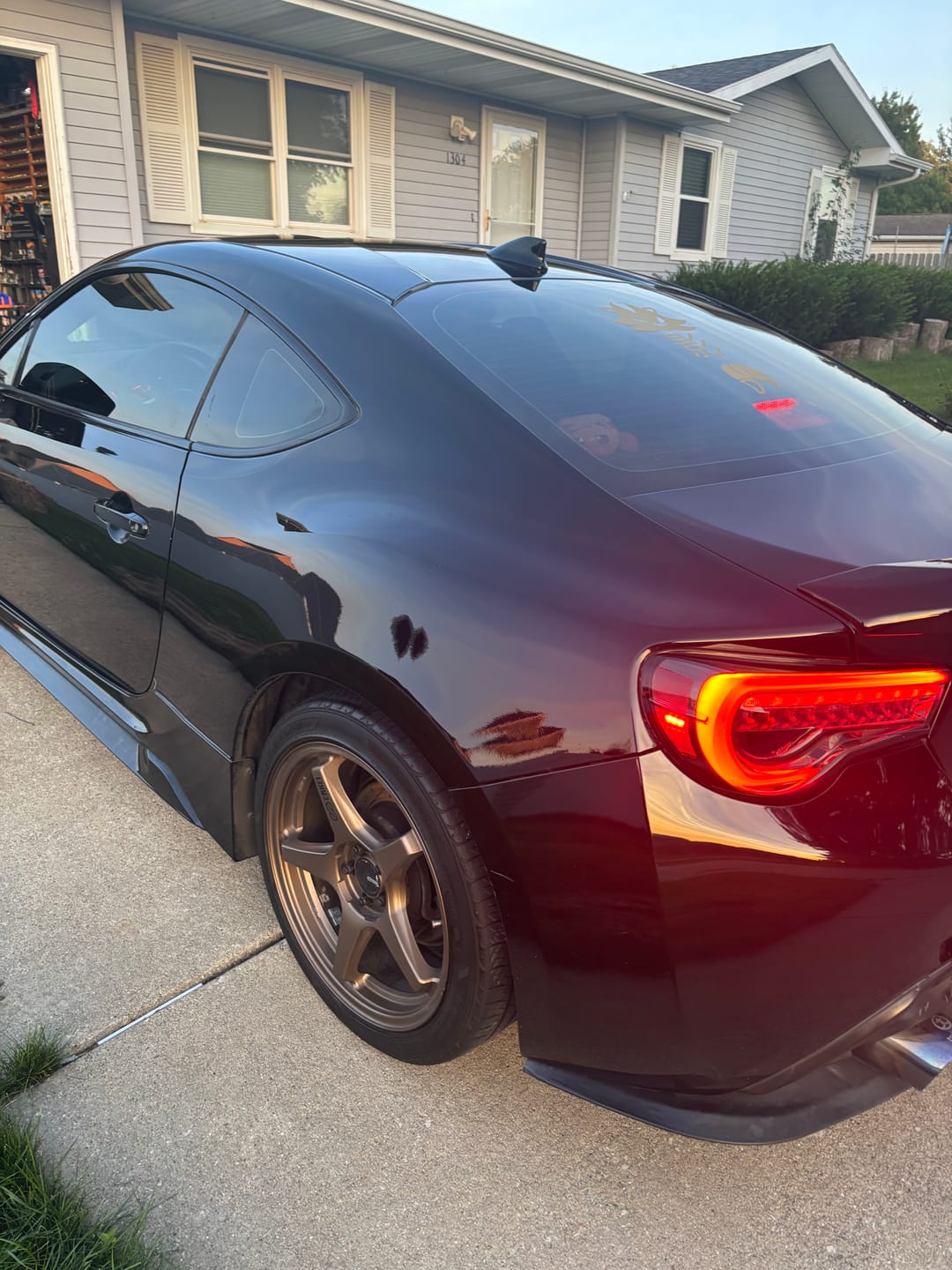 Customer photo review of SUBARU CRYSTAL BLACK SILICA P. D4S | OEMatch Automotive Spraycan