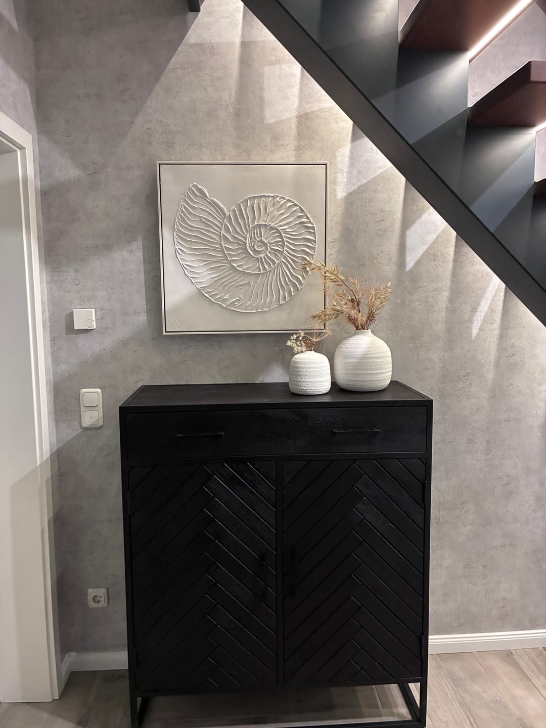 Customer photo review of Zwart kastje New York | Mangohout Staal | 100 cm