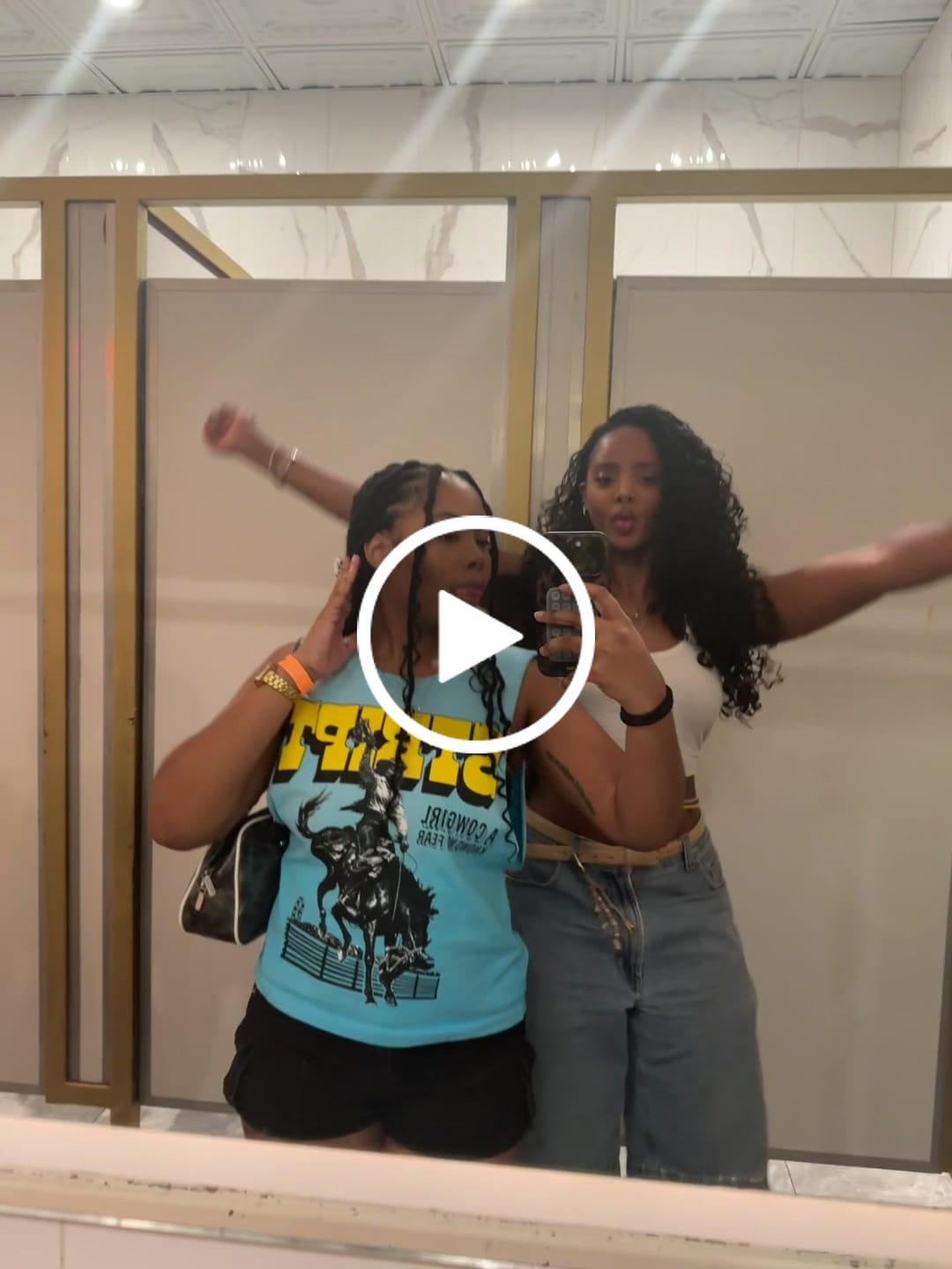 Customer video review of COWGIRL CUTOFF VINTAGE TEE