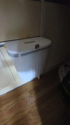 Customer photo review of Wall Mounted Trash Can – 12L Hanging Bin for Kitchen Cabinets