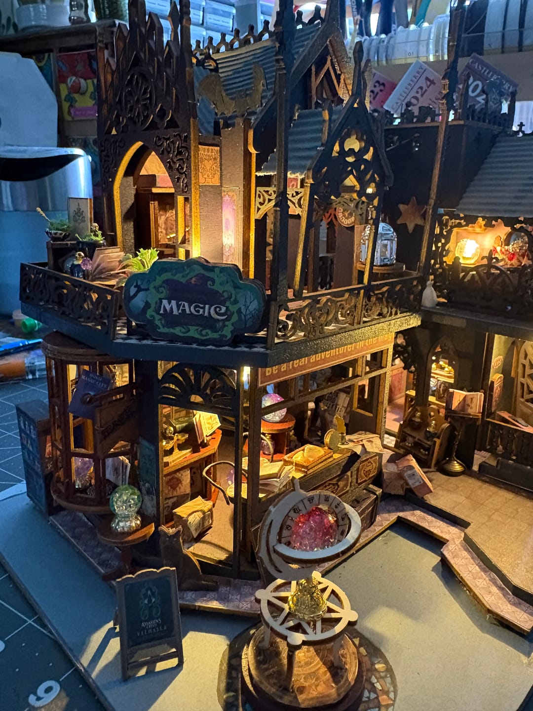 Customer photo review of Rokrgeek Magic City DIY Miniature House