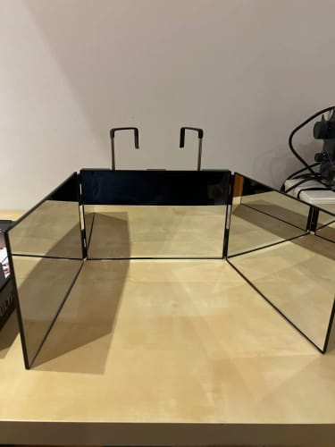 Customer photo review of Trifold Makeup Mirror – 360° Adjustable Travel Vanity Mirror