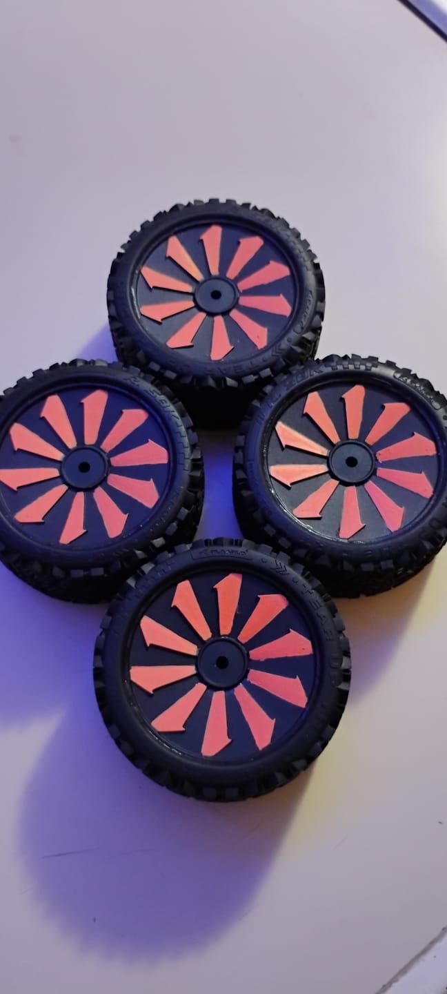 Customer photo review of Assembled Wheel Set For SBK10 RC Buggy