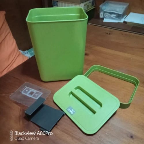 Customer photo review of Quiet Close Trash Can – Space-Saving Sealed Kitchen Bin