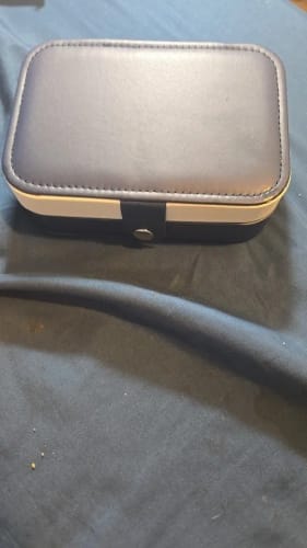 Customer photo review of Mini Jewelry Box – Velvet Lined Travel Case for Rings & Earrings