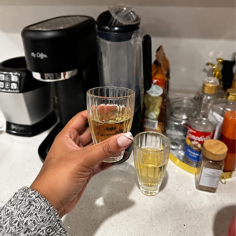 Customer photo review of Rei Diamond Glass Tea Cup Set