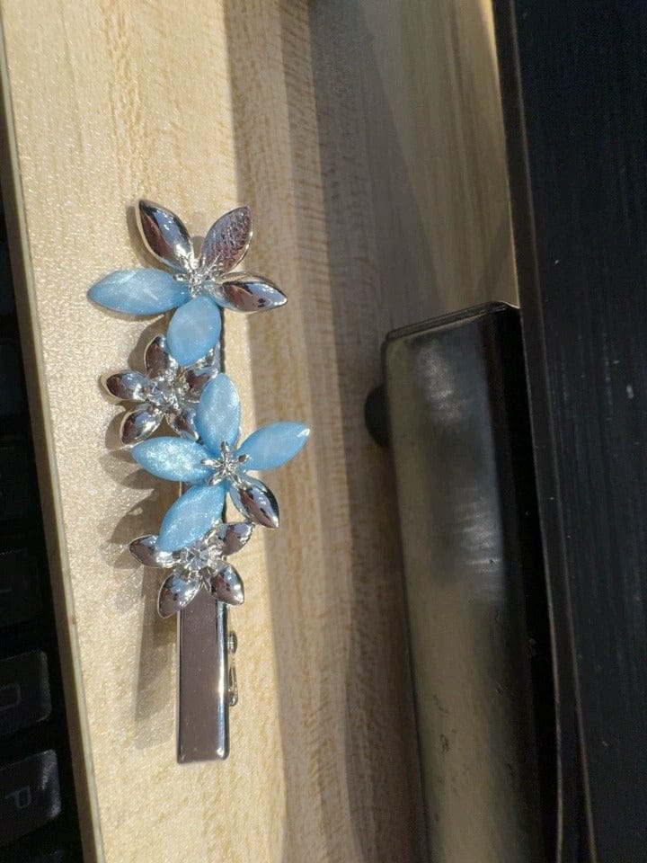 Customer photo review of Aegean Petal Barrette