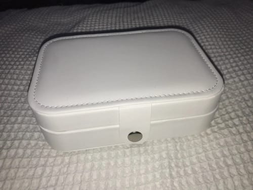 Customer photo review of Mini Jewelry Box – Velvet Lined Travel Case for Rings & Earrings