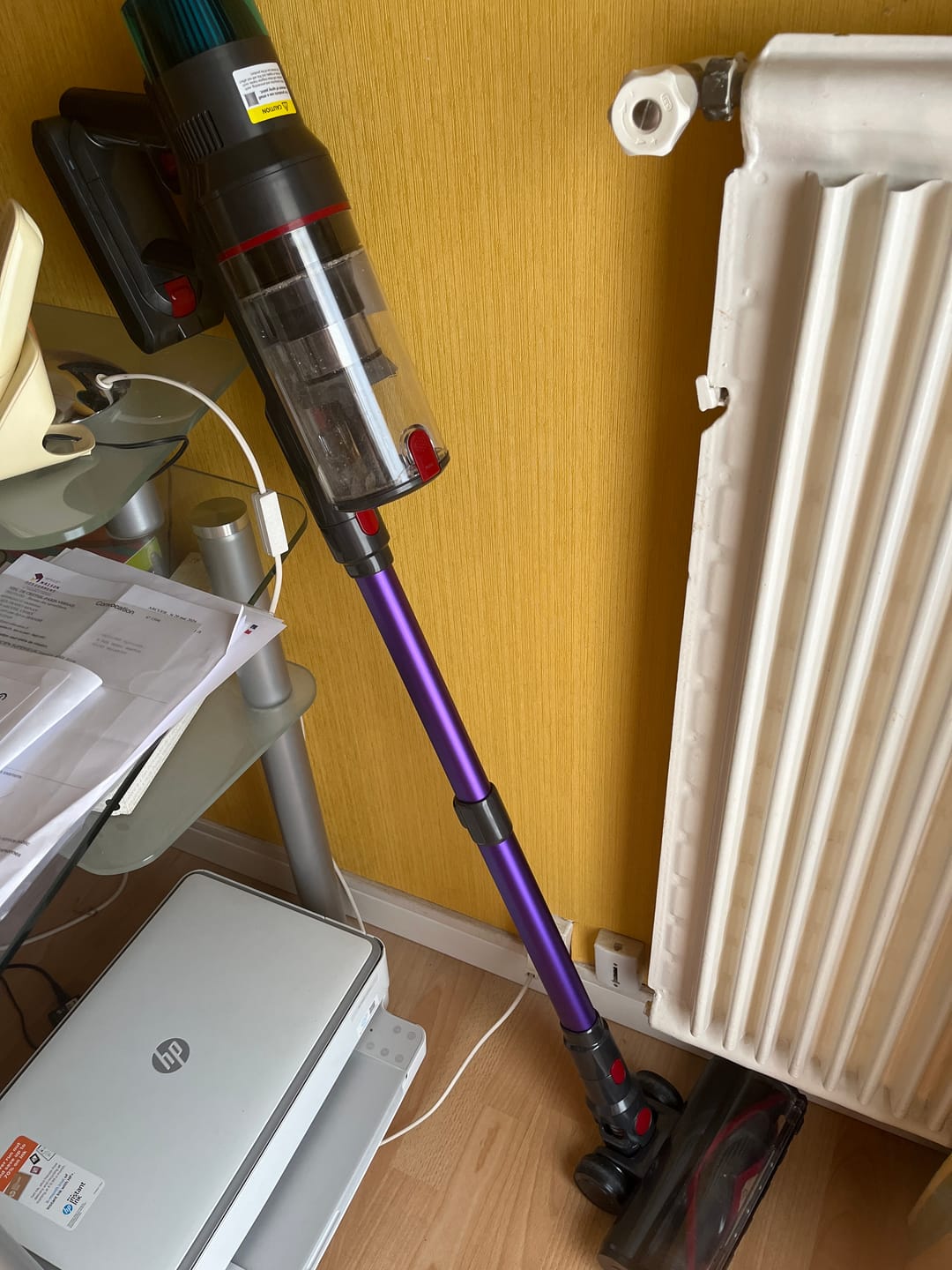 Customer photo review of Aspirateur balai V1 Pro – Moteur ultra-puissant 100 000 tr/min pour une performance exceptionnelle