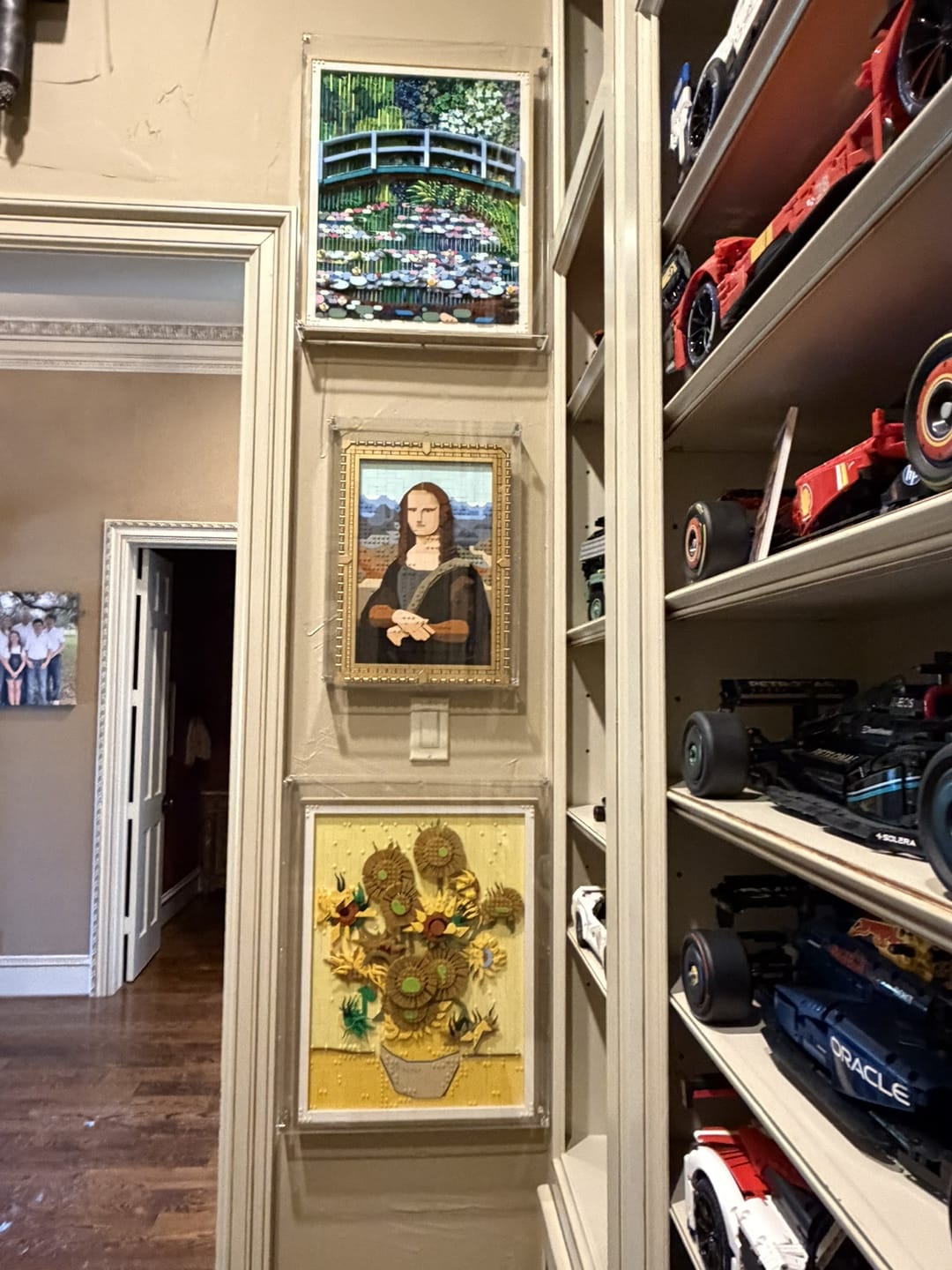 Customer photo review of Display Case for LEGO® 31220 Art Claude Monet – Bridge over a Pond of Water Lilies