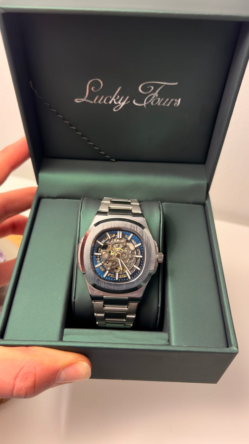Customer photo review of Premium Lucky Fours® Box