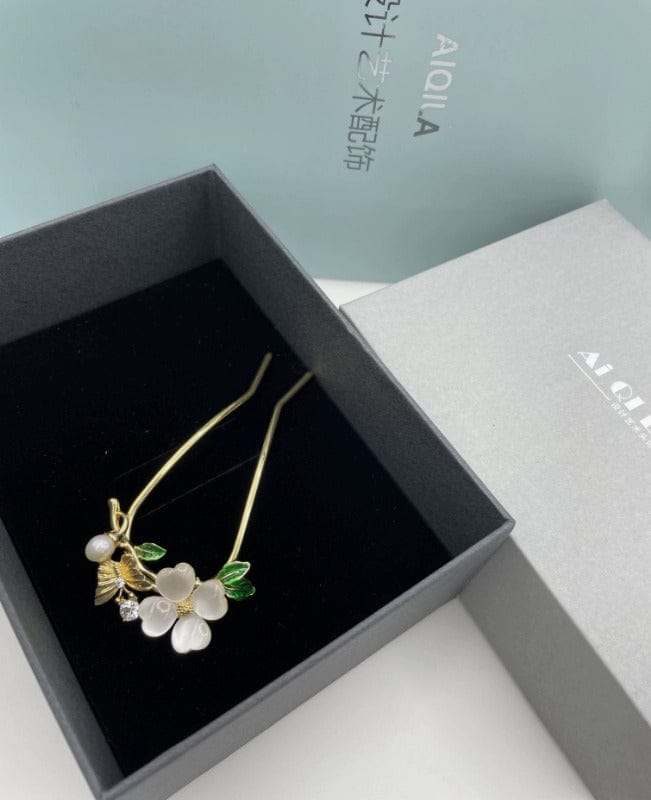 Customer photo review of Zephyr Bloom U-Pin