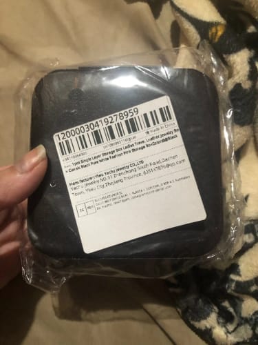 Customer photo review of Small Jewelry Box – Macaroon Style Travel Case for Studs & Rings