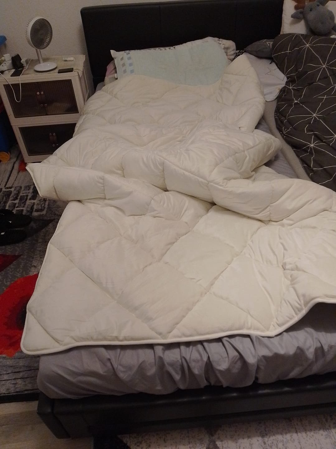 Customer photo review of Y-NOT Velvet Pearl White