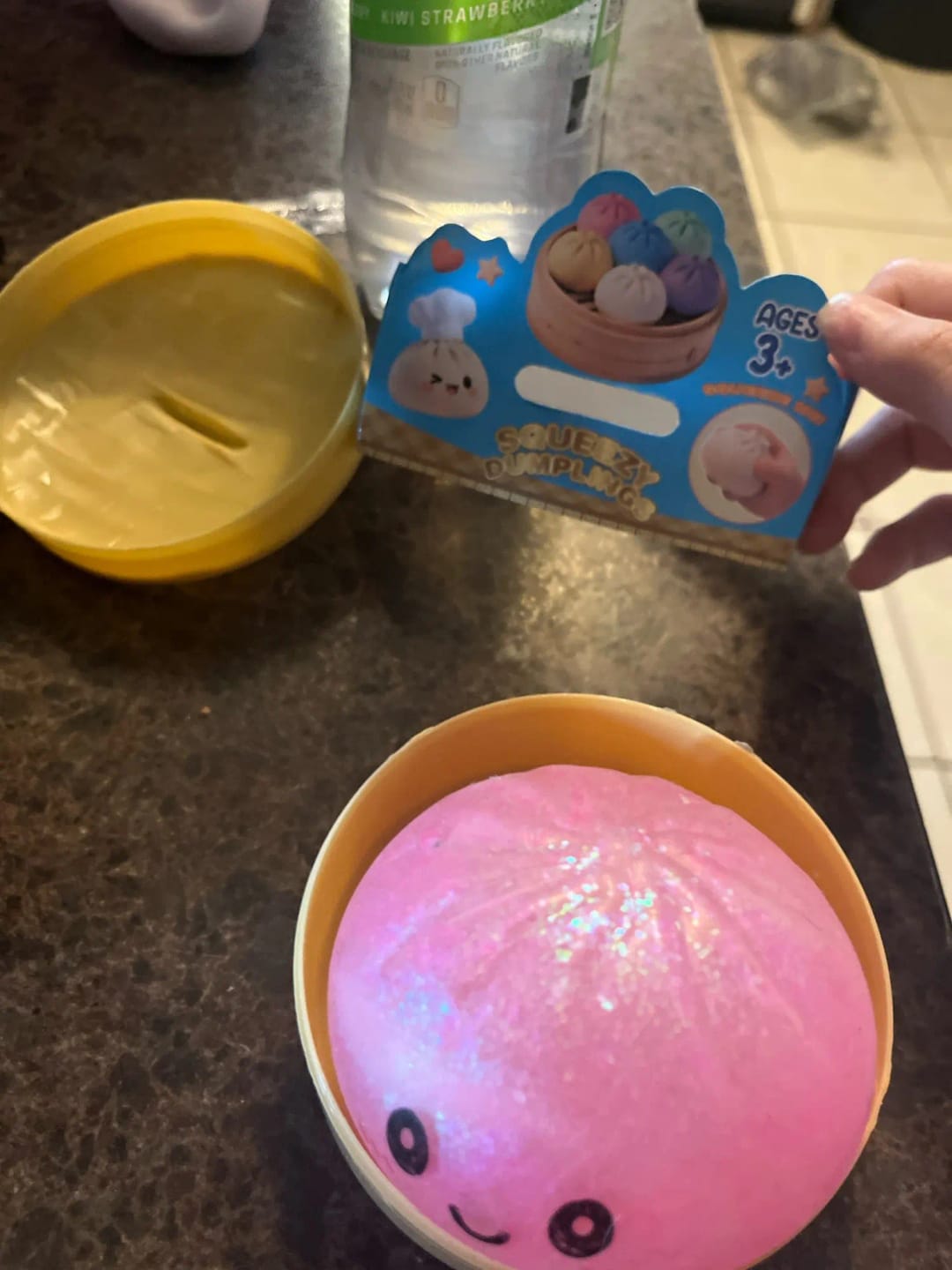 Customer photo review of GlimboSquichy -  Ruhe auf Knopfdruck, ganz ohne Bildschirm.