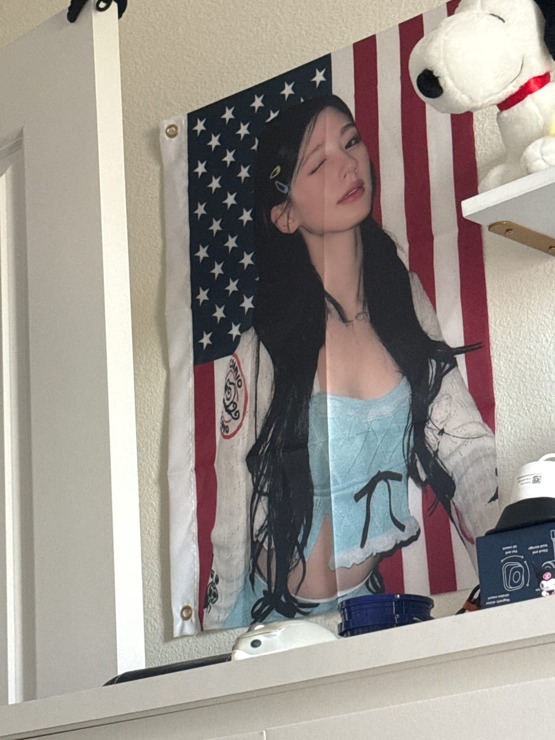 Customer photo review of I-DLE Miyeon American Flag Tapestry