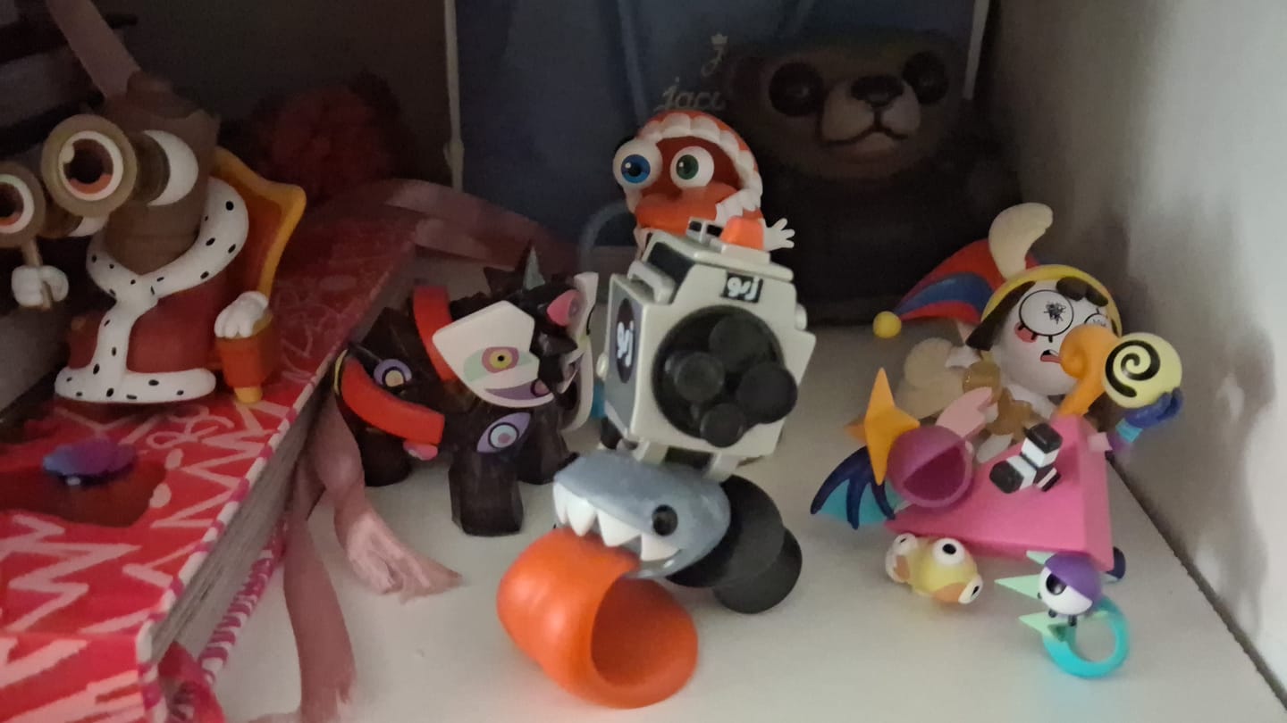 Customer photo review of Digital Circus Animiniz: Side Show Series