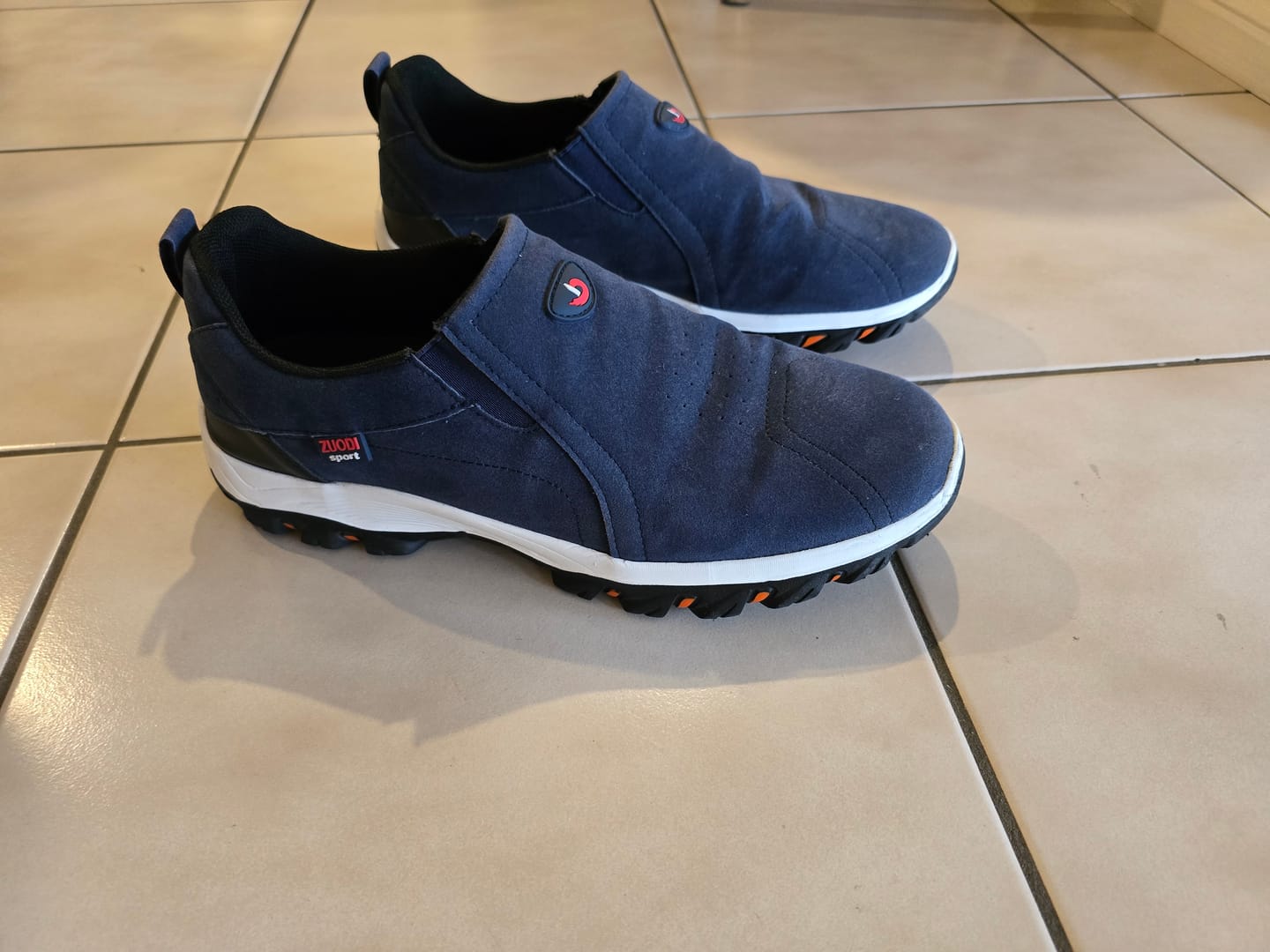 Customer photo review of JACK™ | ORTHOPEDIC WALKING SHOES FOR MEN