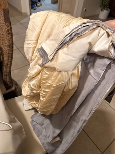 Customer photo review of Silk Bedding Set – Mulberry Silk Luxury Duvet Cover