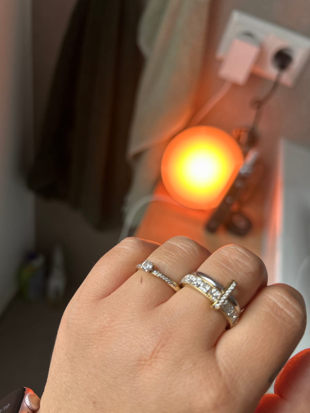 Customer photo review of Square Pave Infinity Flow Ring 14K Vergoldet