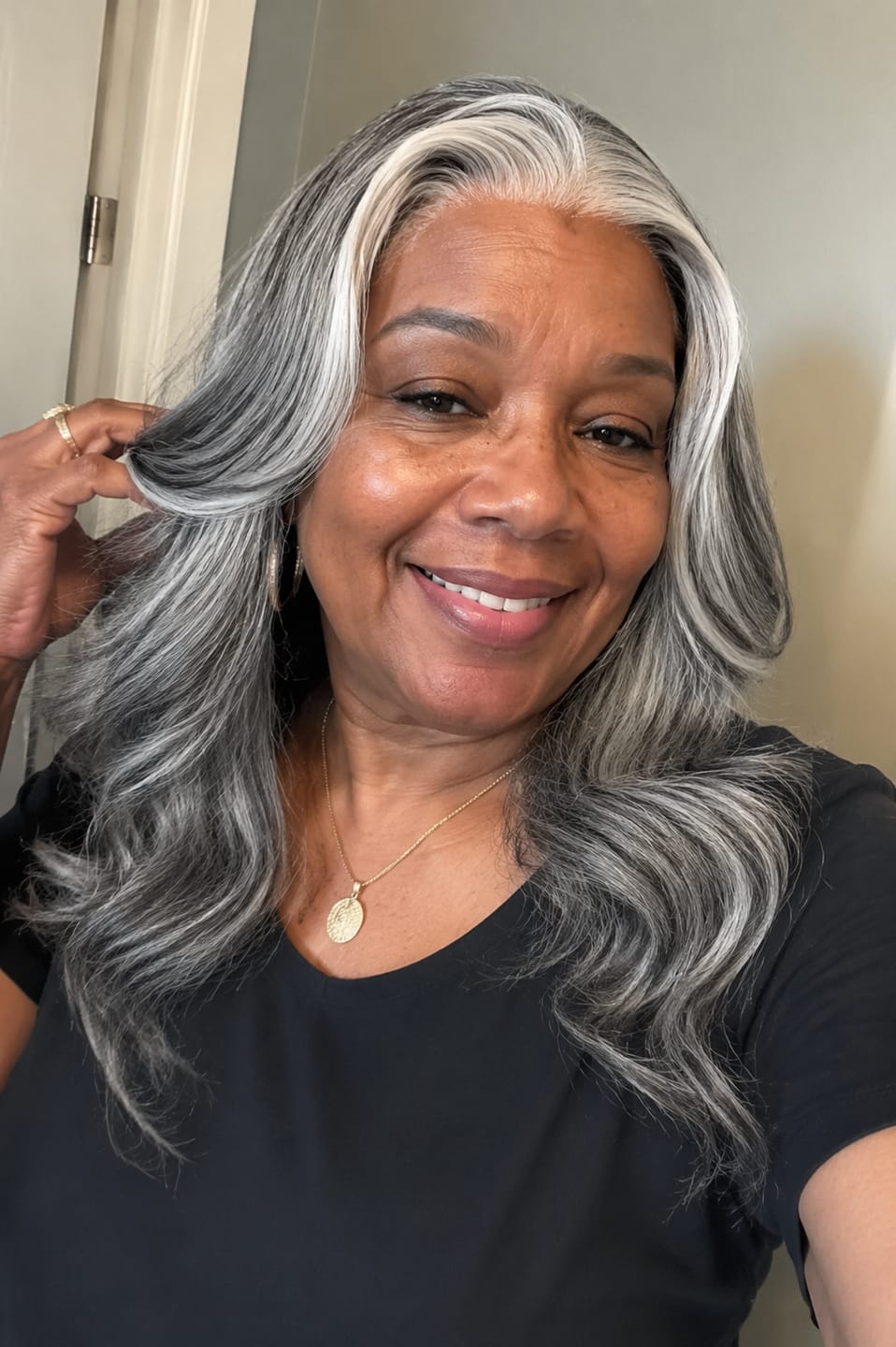 Customer photo review of Luvwin Silver Grey Salt & Pepper Wavy Wig With Signature White Front Streaks