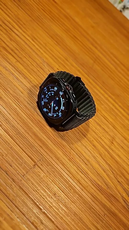 Customer photo review of Samsung Galaxy Nylon Loop Watch Band - Ultra/Ultra2 No Gaps Strap