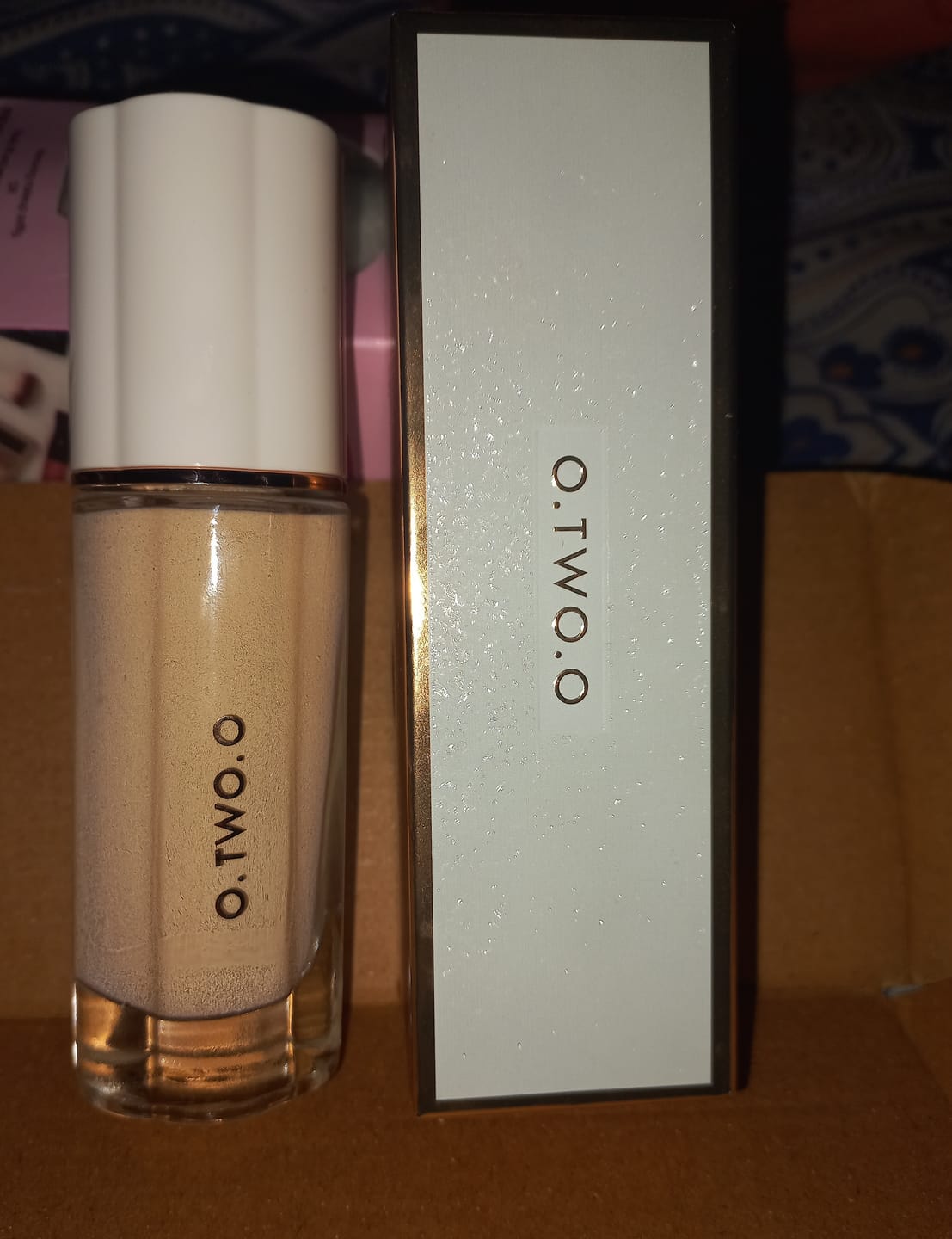 Customer photo review of O.TWO.O OIL FREE SOFT MIST LOCKING FOUNDATION