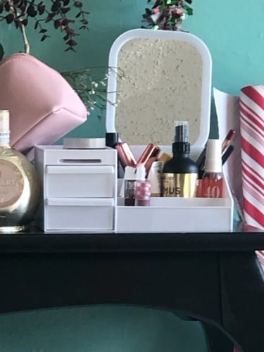 Customer photo review of Makeup Storage Drawer – Plastic Desktop Cosmetics Shelf